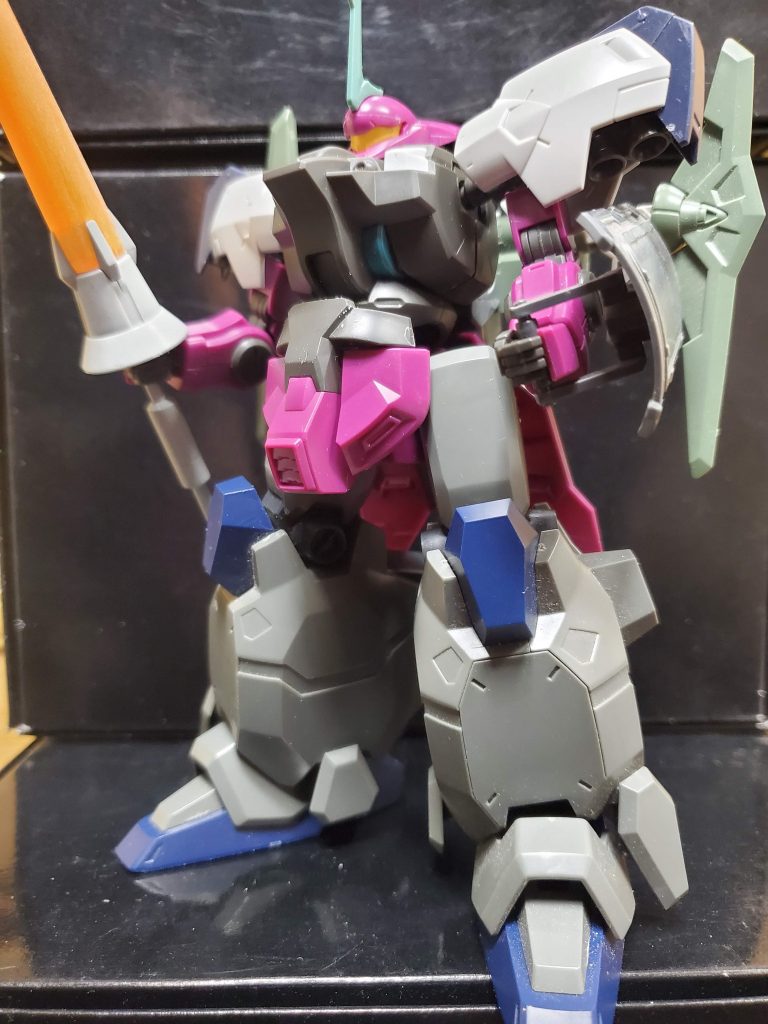 作り始めた頃の写真です。今とバックパック、シールドが違いますね。サイドスカートも無いです。