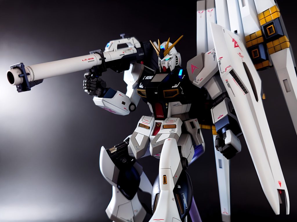 HGUC νガンダム(一部改修)完成〜〜〜–5枚目/制作者：自己満ぺいんたー