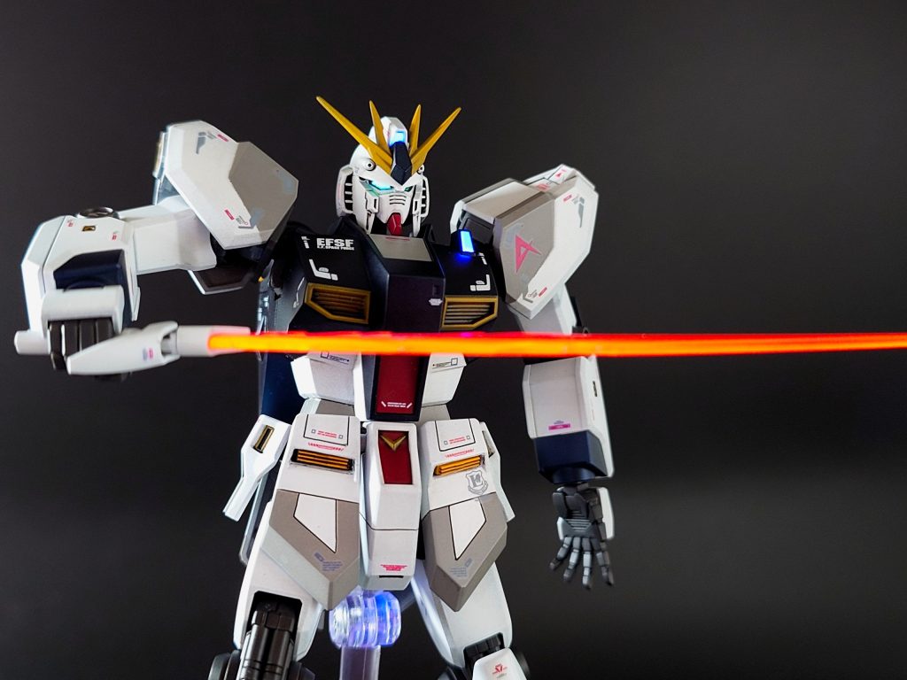 HGUC νガンダム(一部改修)完成〜〜〜–6枚目/制作者：自己満ぺいんたー