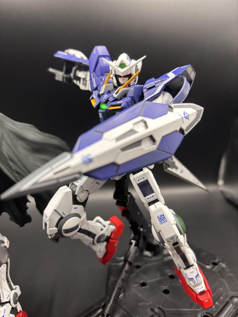 やっぱり塗装するとポージングさせるのはとても怖いかっこいいポージングというのもさせるのが難しいので、そのあたりも勉強しないとなー