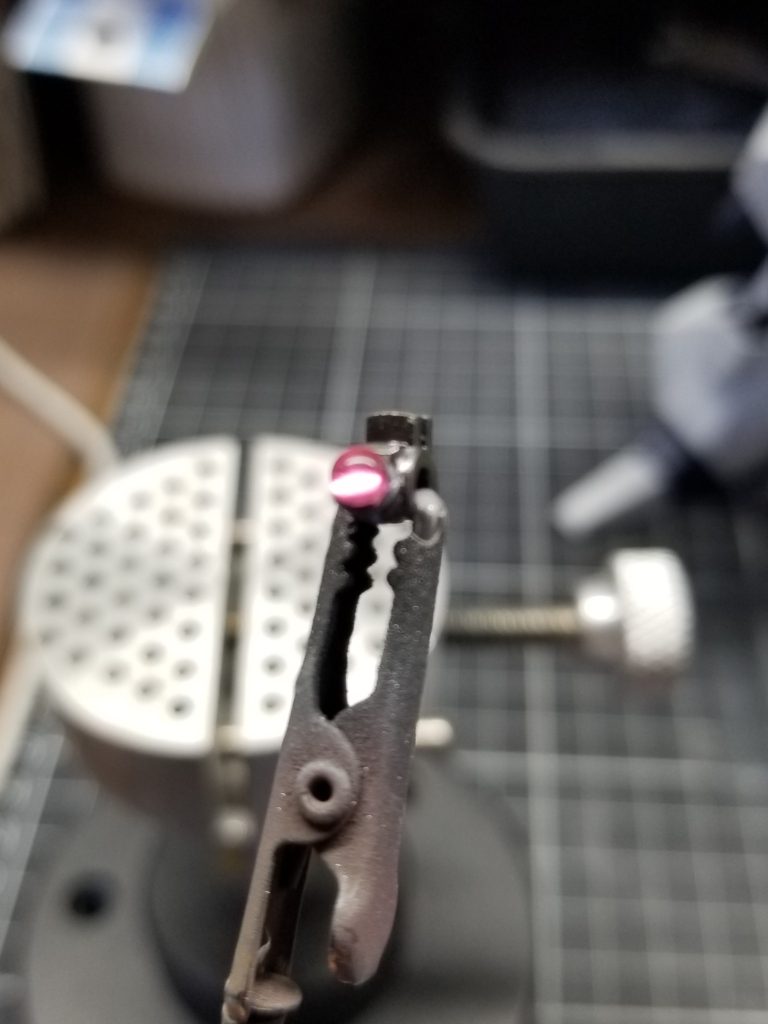 こちらはモノアイパーツ。やっぱモノアイ好きはこだわってしまうパーツであります😁💦