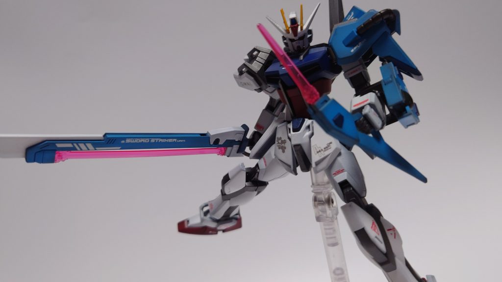 オプションパーツセット ガンプラ02(ソード)も基本的には色分けが細分化されていてかっこいいです。唯一の欠点が合わせ目多めのとこくらいかなと