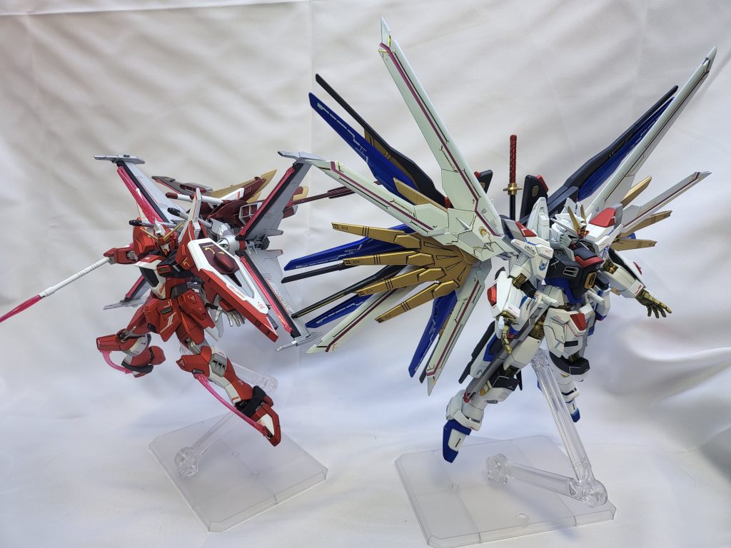 前回のマイティードラグーンストライクフリーダムガンダムとツーショットで。いかがでしょうか。荒はだいぶ減ってきたように思います。