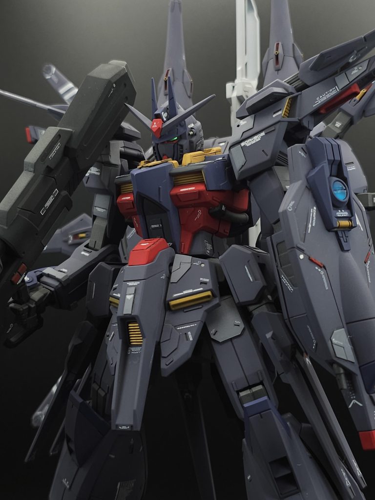 やはりSEEDのラスボスといえばこの機体!SEEDFREEDOMに登場することを期待したプロヴィデンスの後継機でしたが、残念ながら登場しなかったので自分で妄想しました劇場版2作目があれば期待します!