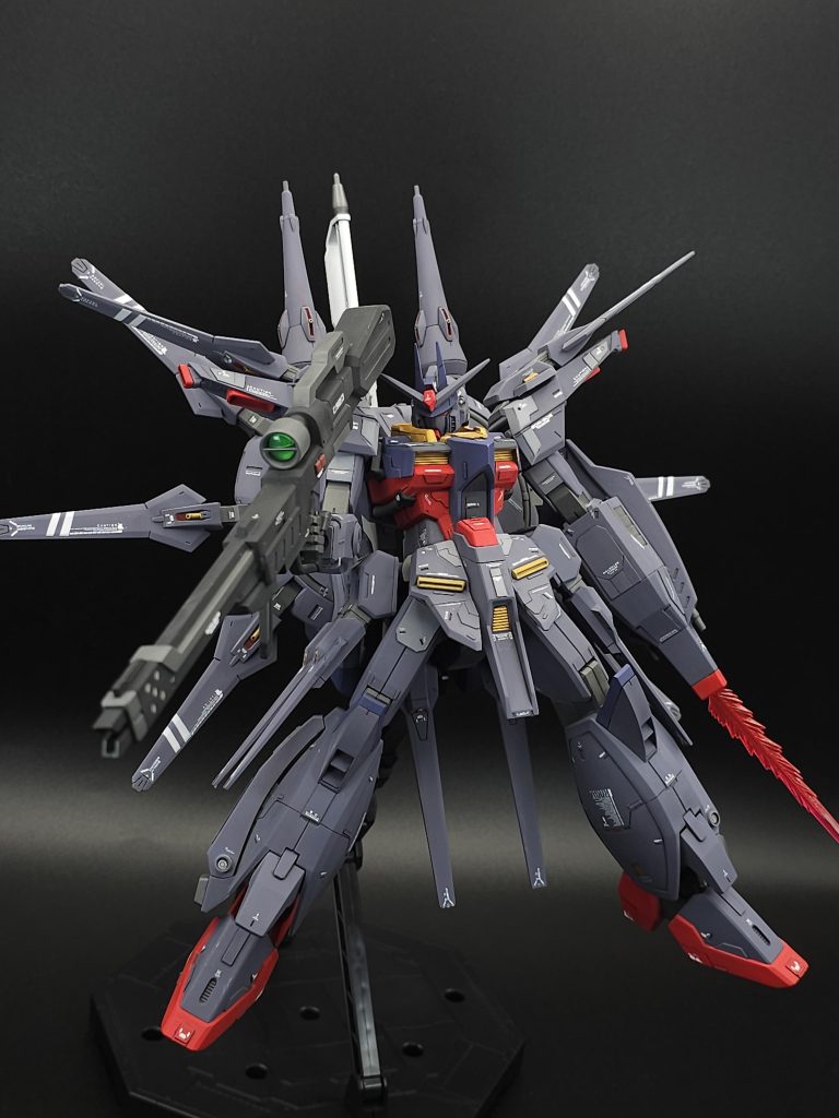 悩みまくった本体グレーはクレオス水星の魔女「ルブリスグレー」を使用しました