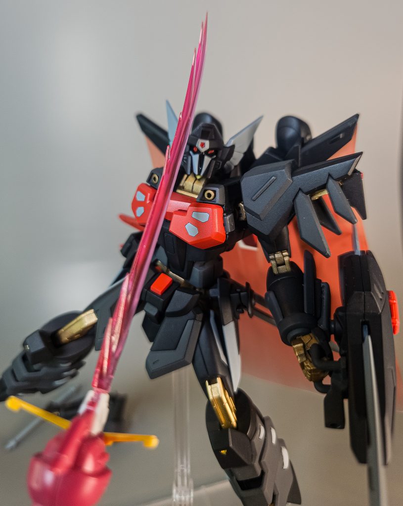 俺が‥！負ける‥‥！？オッドアイを意識したのですが確認出来るのがこの写真くらいになってしまいました‥インフィニットジャスティス弐式やズゴックと並べたくなりますね