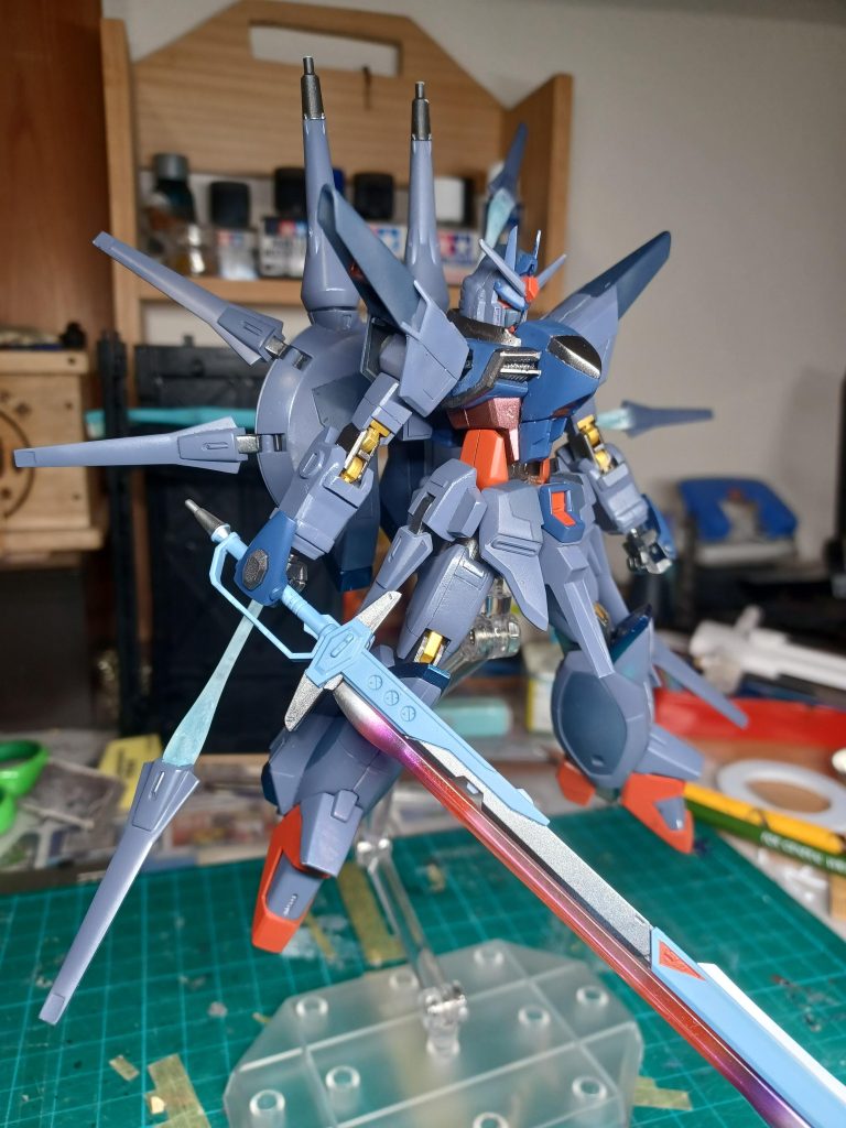 表紙と同じ写真です。デスティニーからパクったアロンダイトを装備。(本当はエクスカリバーがあれば良かったのですが、、)