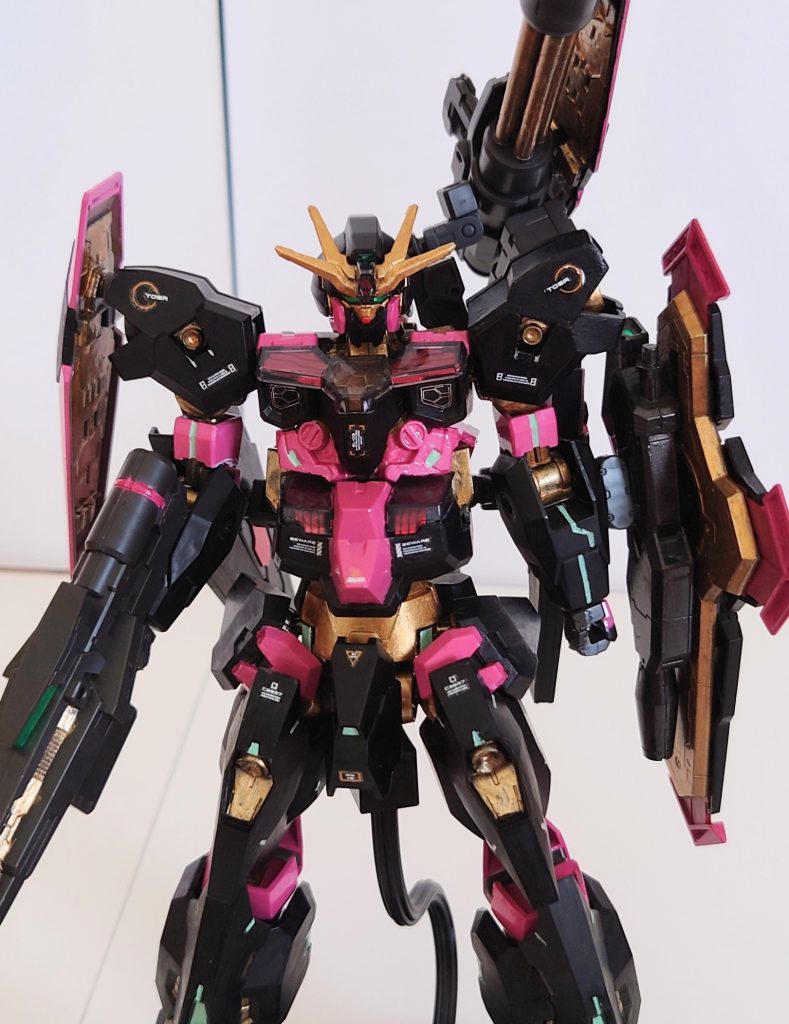 ウルとソーンの胴体を上下に繋げていますつまりデータストームの量が2倍・・・強さも負荷も2倍だぜ!5号「 即死じゃん」このへんダブル要素