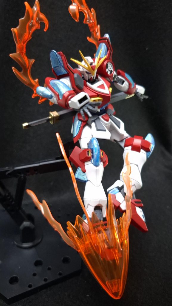 2.カラーレシピ本体ホワイト部:タミヤ マットホワイト(ラッカースプレー)武装ホワイト部:クレオス エアリアルホワイト(アクリル 水星の魔女カラー)本体レッド部:タミヤ ピンクサフ→クレオス サザビーレッド(ラッカースプレー)本体ブルー部:クレオス ティターンズブルー2(ラッカースプレー)本体イエロー部:クレオス MSイエロー(ラッカースプレー及び水性ホビーカラー)本体・武器グレー部:タミヤ ジャーマングレー(ラッカースプレー)本体ブラック部:クレオス ブラック(ガンダムマーカー)、クレオス ブラックサーフェイサー(アクリル 水性ホビーカラー)本体クリアパーツ:光の翼ホロブルー(ガンダムマーカー)武装ゴールド部:4アーティストマーカー ゴールド武装シルバー部:4アーティストマーカー シルバー