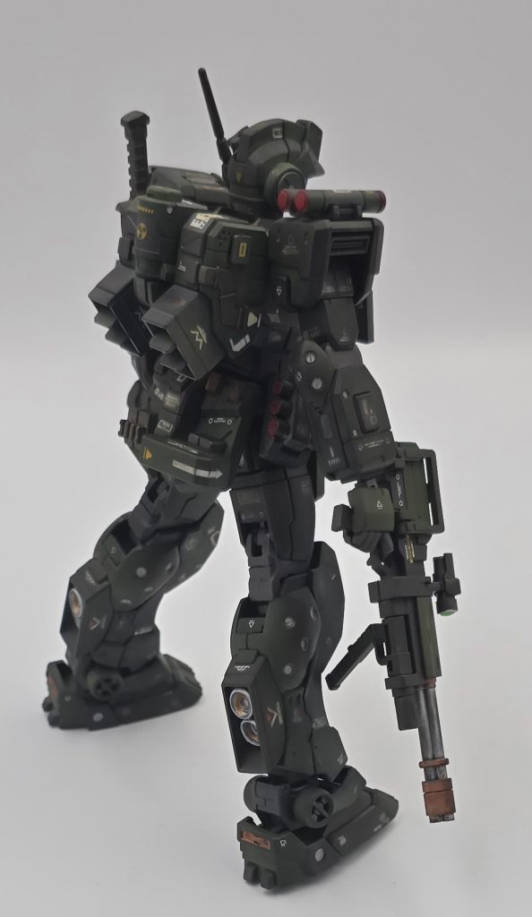 背面にもしっかりデカールで情報量UP(gandam-hand2)