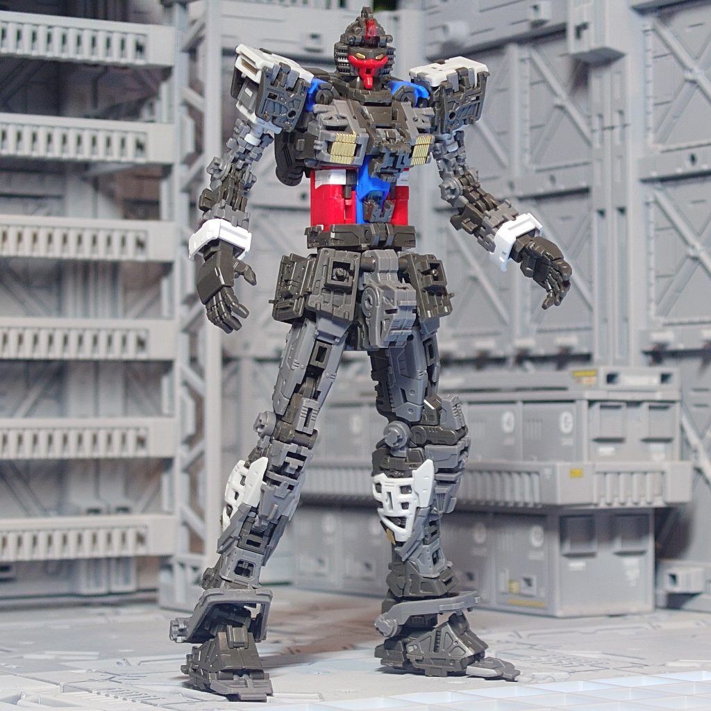 これが新機軸!モノコック構造の内部フレーム状態。さすがにここはほぼ手つかず。こんなとこまで弄れる技量はない(笑) しかしコアファイター入っててあの可動域確保はスゴいな…。