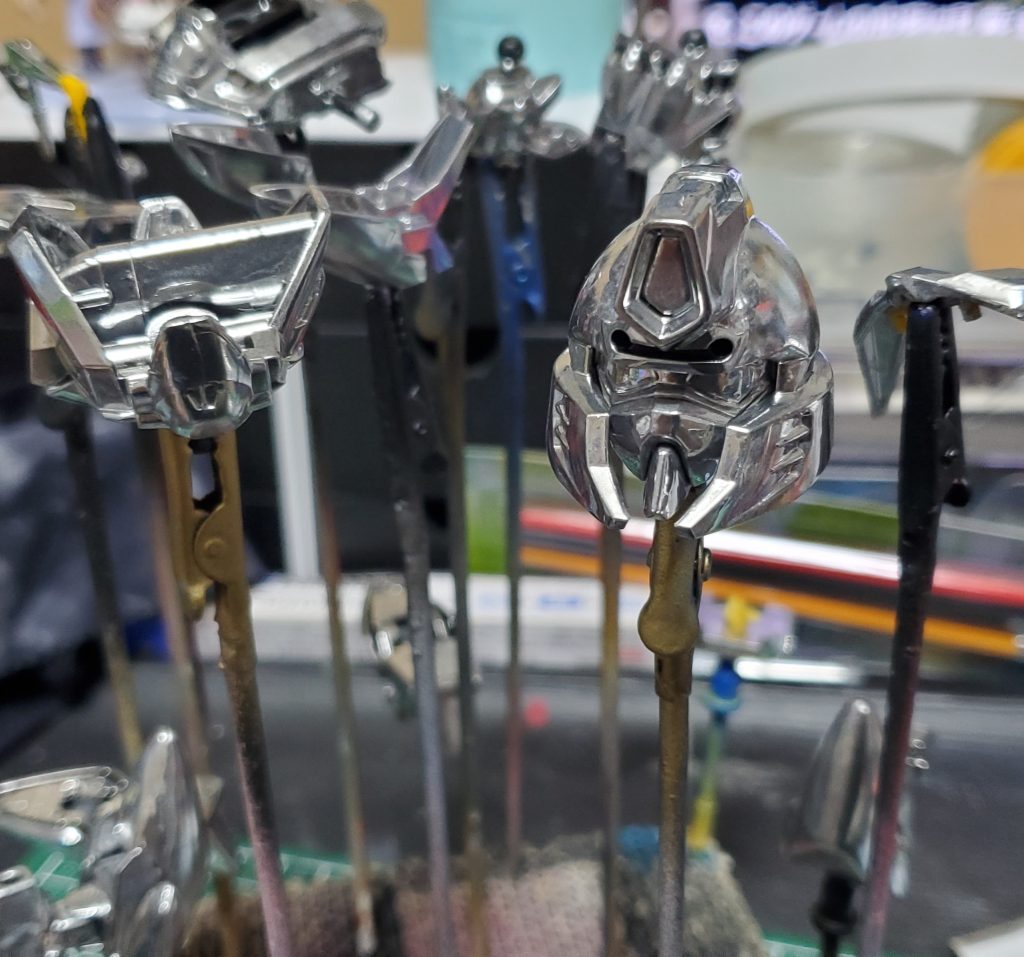 マーカーでメッキ中。 