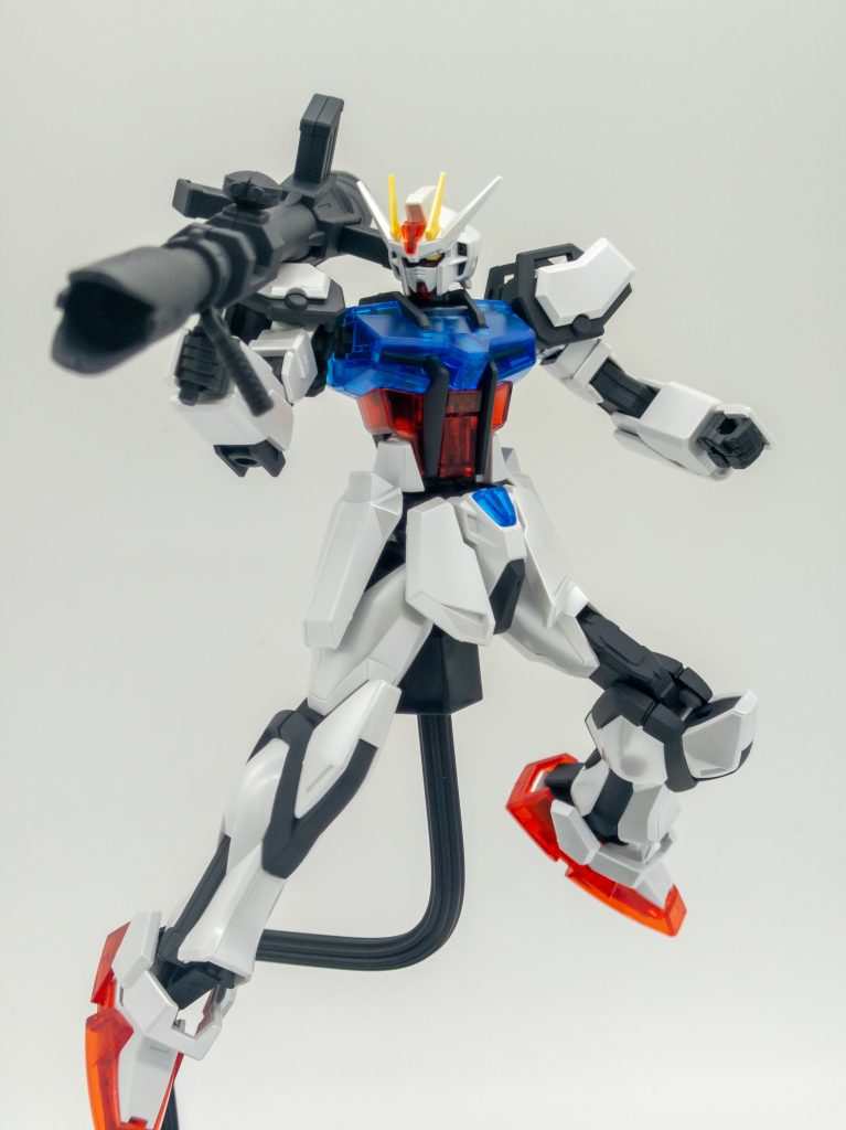ストライクガンダム+ユニバースブースター–2枚目/制作者:nirone