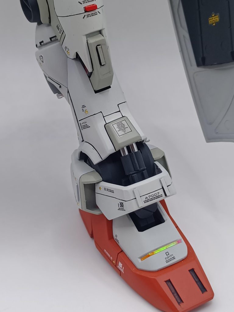 足首の、シリンダーを自作したけど伸ばさないと。全く見えない❗