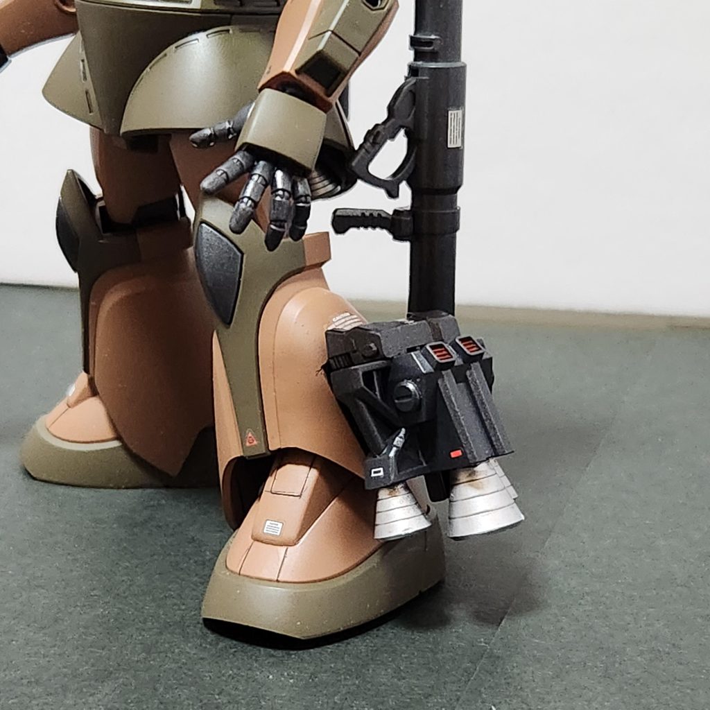 バーニアには某メカニカルバストの部品を使用。