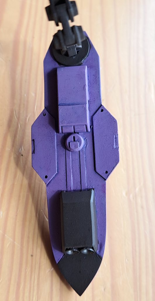 シールド裏もダインスレイヴ非装備です。