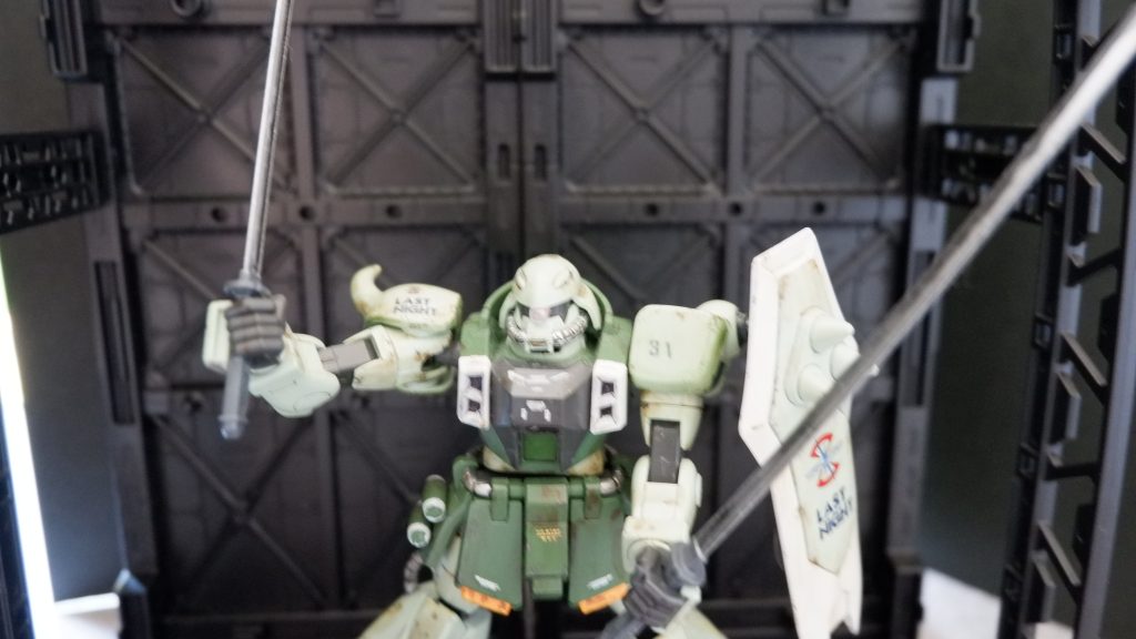 二刀流です。膂力がいるんですが、ザクウォーリアで大丈夫ですか?