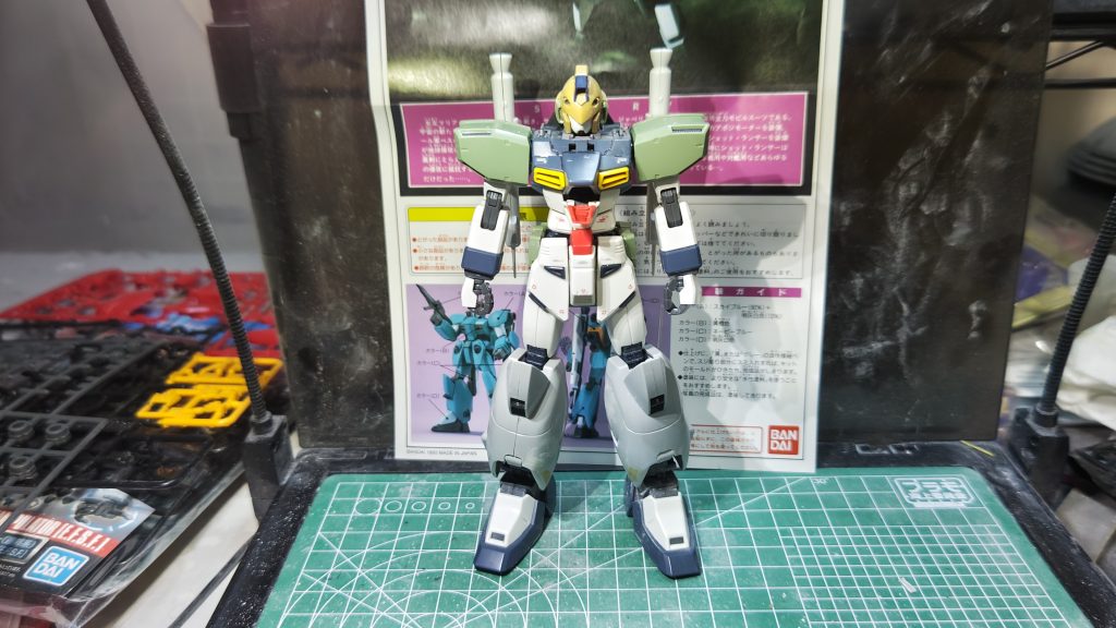 最初期組み上げジャベリンユニットがちっさいです。