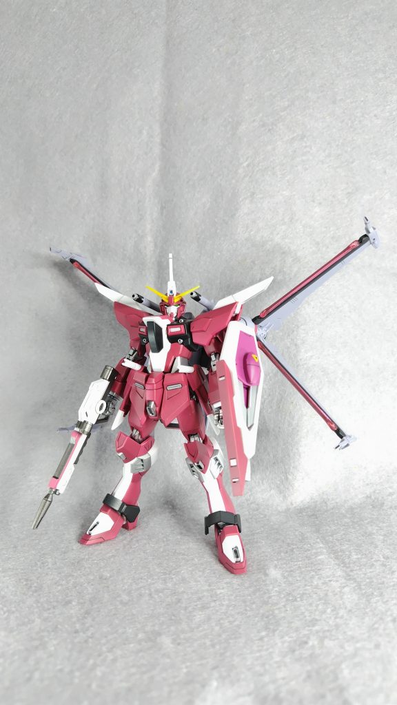 相方のストライクは会社で展示していますが、2体並べたいですね。最後までご覧いただきありがとうございました。