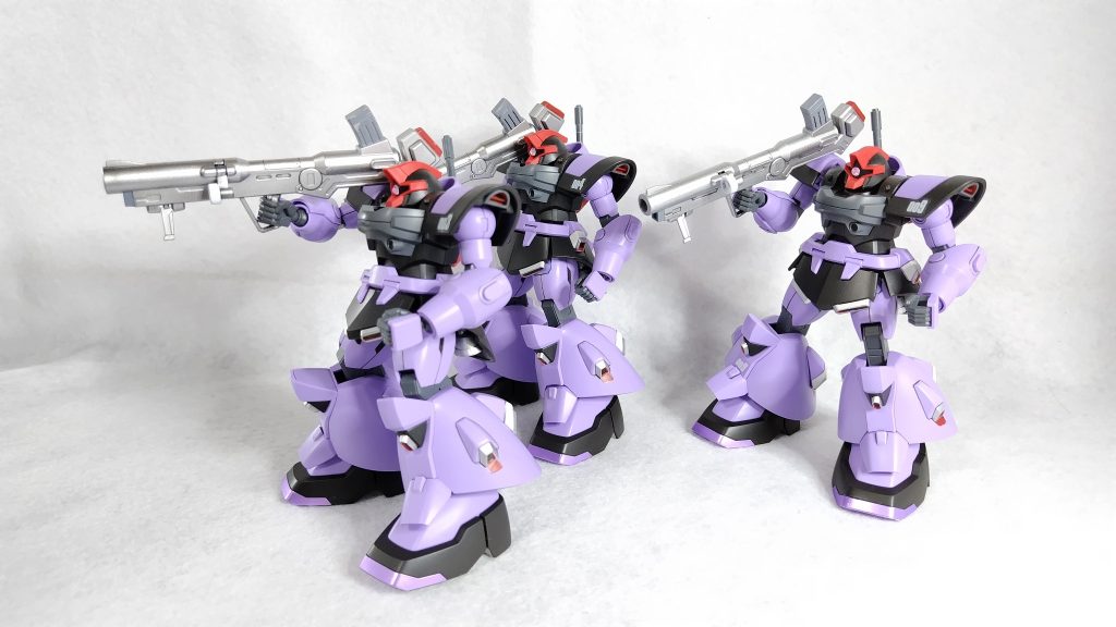 ホバーによる高速移動。1体よりも迫力でます。