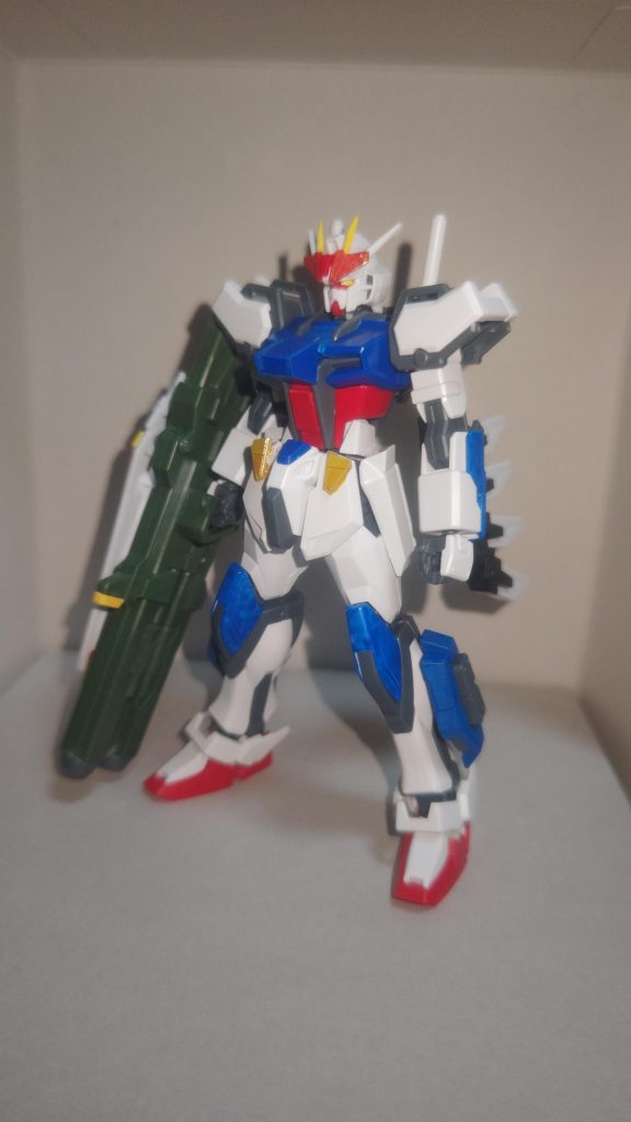 「ストライク・ヴィントシュトース」EGストライクをベースにストームブリンガーの様な機体を目指し製作した機体。2連装アグニとビームサーベルを使用する。