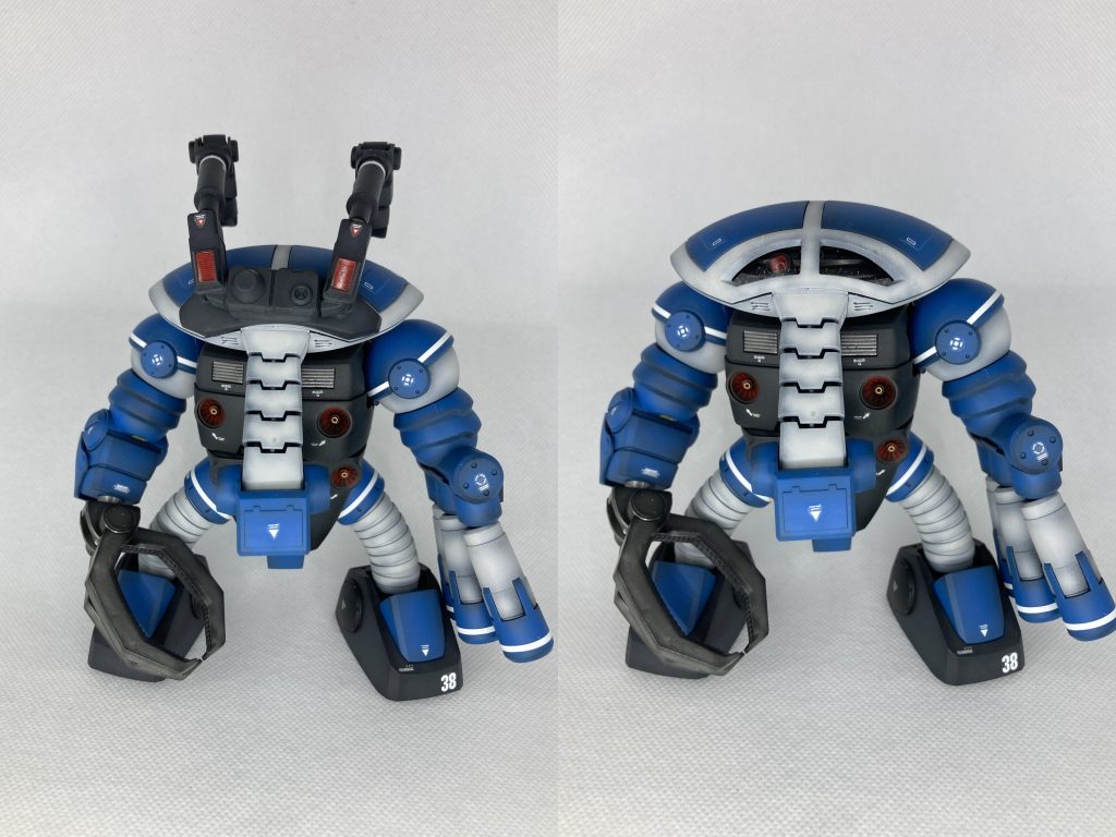 バイザーは磁石により脱着可能で、基部のボールジョイント可動と伸縮が可能ですまた引き出すことで後方に折りたたむことも出来ます