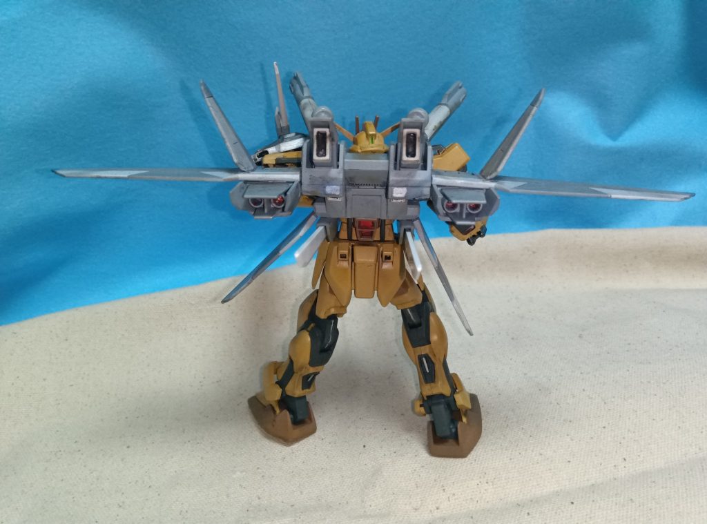 古めのキットで塗り分けが大変でした。