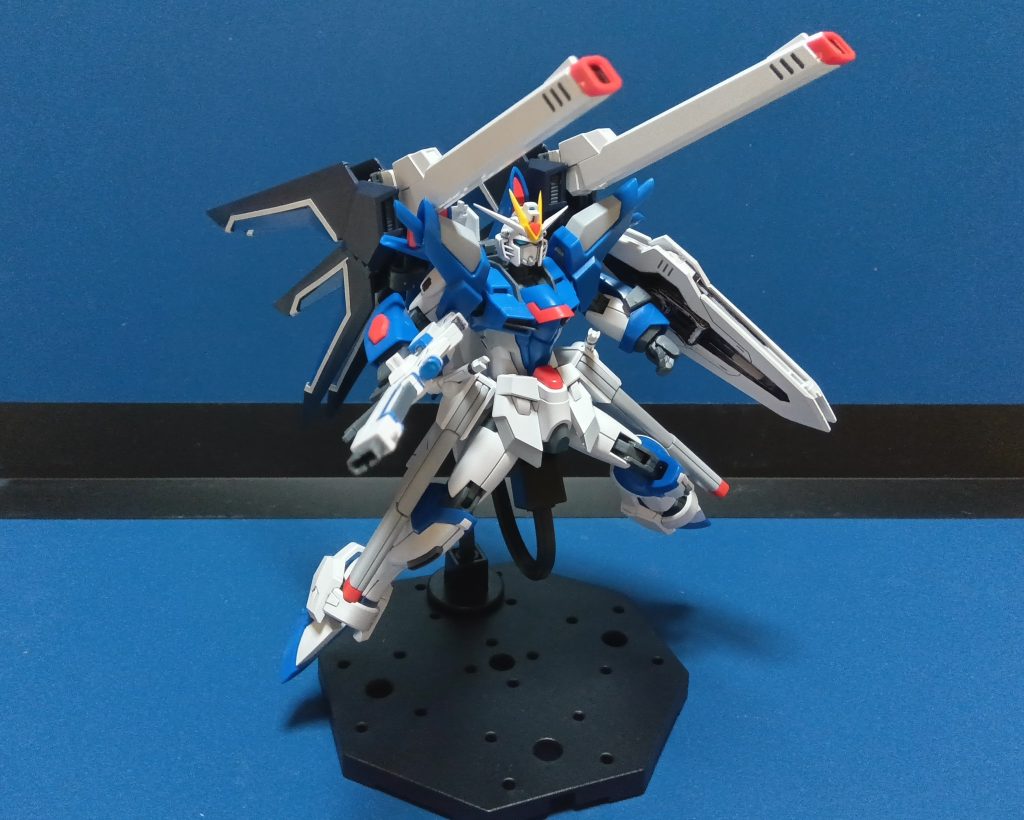 MA-BBF75 400mm超高インパルス砲シュトゥルムスヴァーハーライフリはストフリよりもフリーダムを思わせる武装が多いですね。