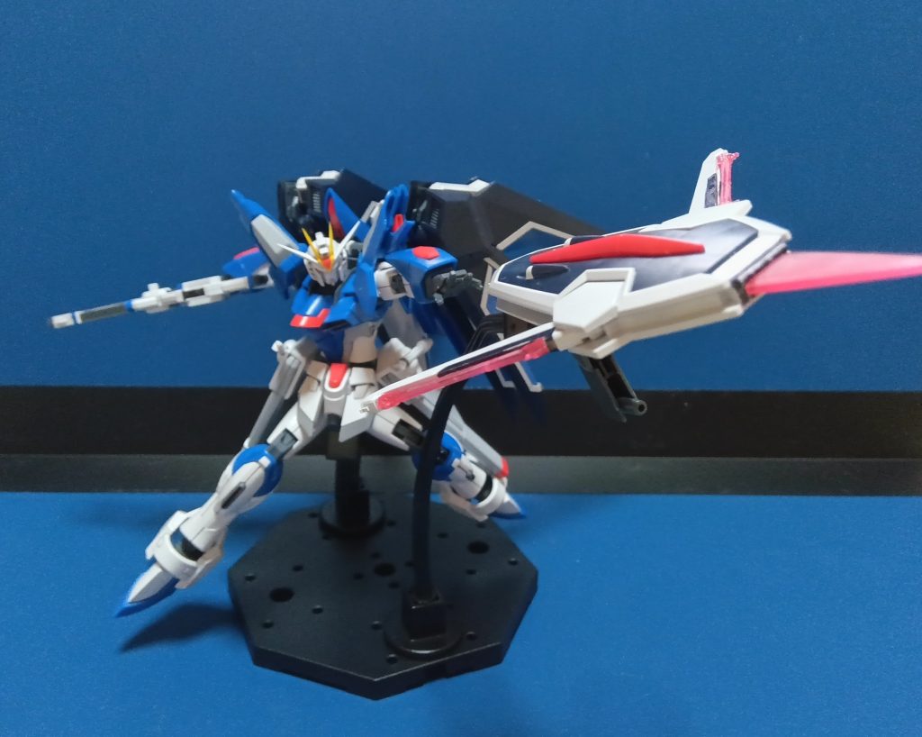 RQM73 フラッシュエッジG-3 シールドブーメランシールド放り投げて(捨てて)戦うキラには使いやすい武装だったんじゃないかな?