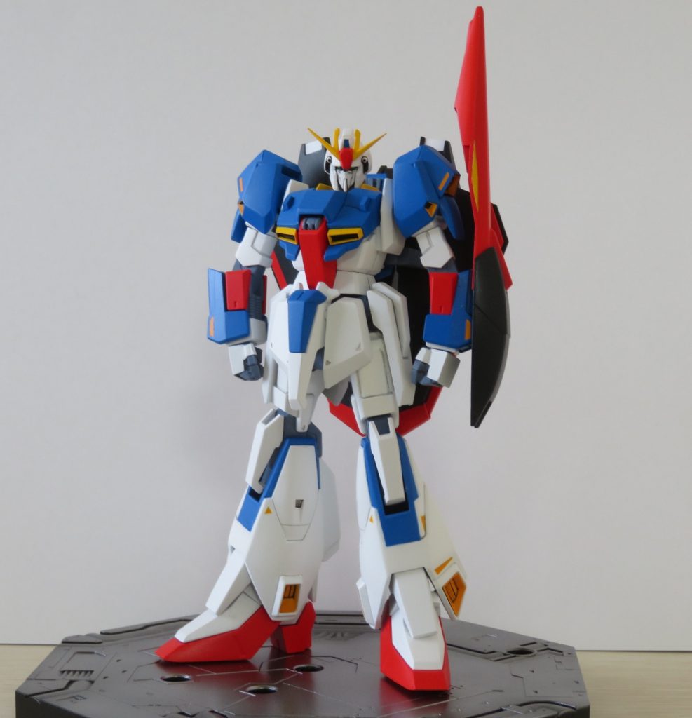 アニメ設定画のゼータガンダム　骨太の方針😊　旧HGUC　Zガンダム＋B-CLUB C.O.V.E.R kit