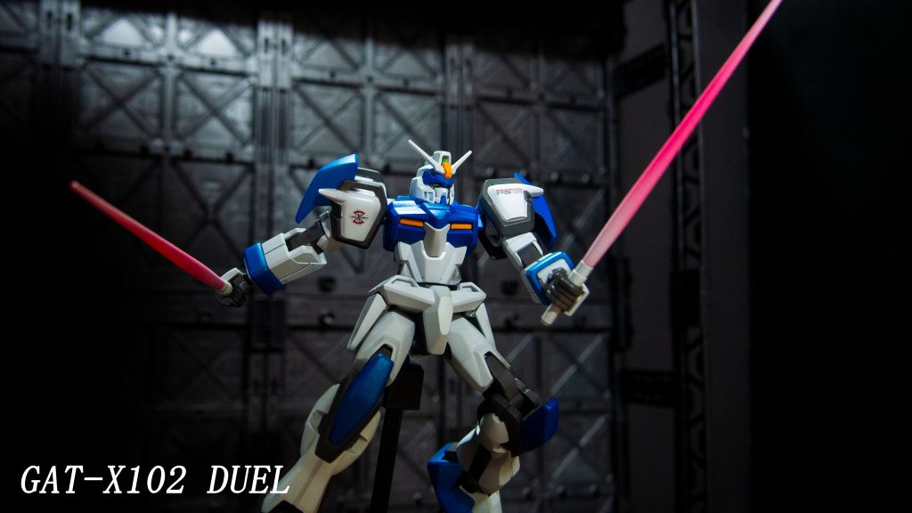 ガンダムVSシリーズではアサルトシュラウドをパージして戦うことができるのがムネアツでした。