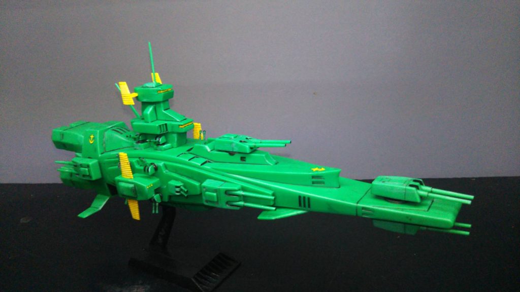 割とスマートで格好良いデザイン。スケールが1/1200なので、並べて置けるのがムサイ(未組み立て)、サラミス(未所持)、大きいホワイトベース(未所持)なのですが…ムサイ組むかな…