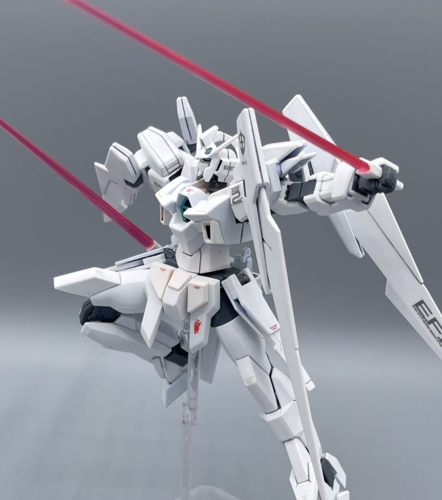 俺は…俺はッ!スーパーパイロット!アセム・アスノだぁーっ!! アセムと言えばビームサーベル二刀流!それに加えて、ウルフ師匠直伝のウルフファングで敵を圧殺!