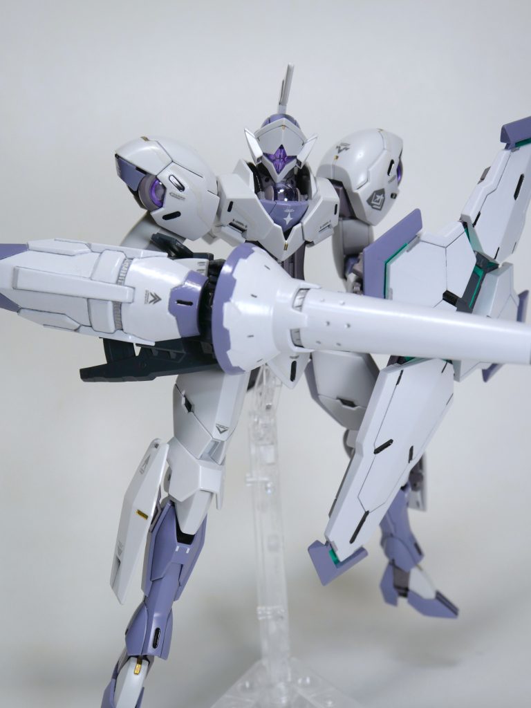 ランスはコトブキヤのウエポンユニット08のランスのモールドを一部埋めてグラスレー社の意匠に近づけられるようにがんばりました。