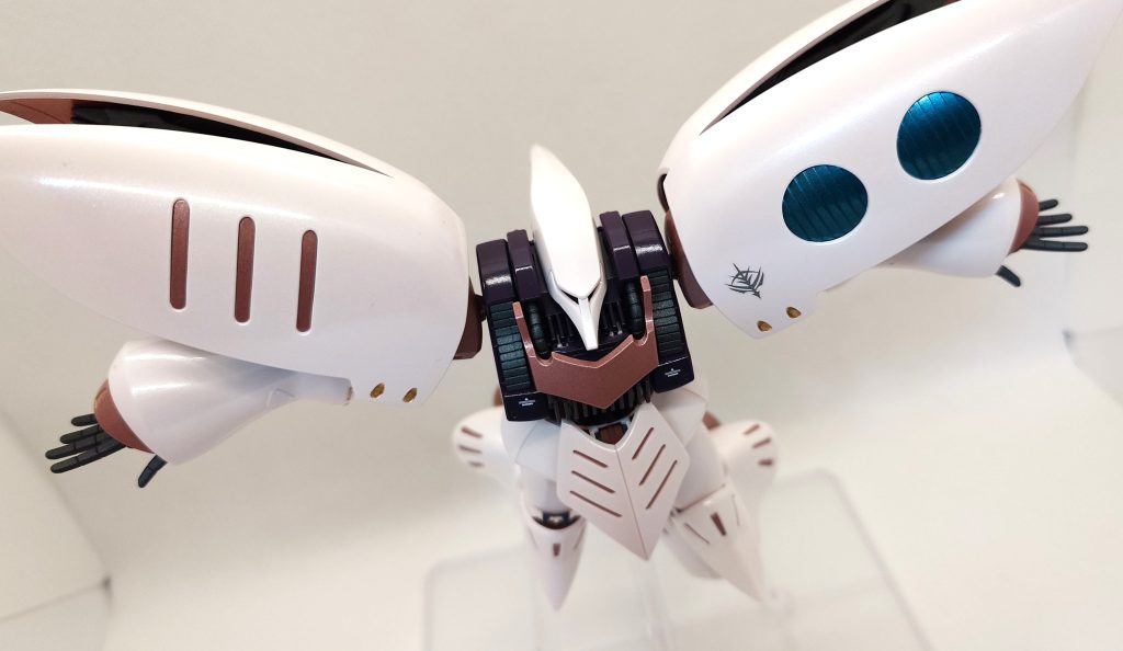 パッケージイメージのポージングです。バインダーの調整が以外とシビアでリテイクを重ねました。