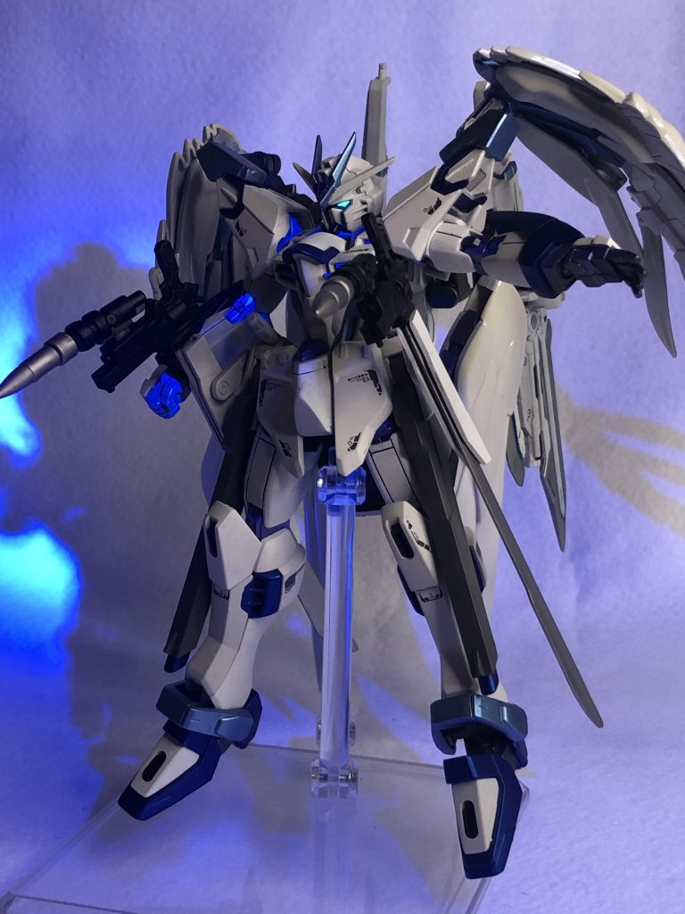 武器を損失、使用不可になっても戦えるようにRGシステムを搭載!こちらはスターブライトアイアンと蛍光クリアーを混ぜて関節を塗ることでできます。