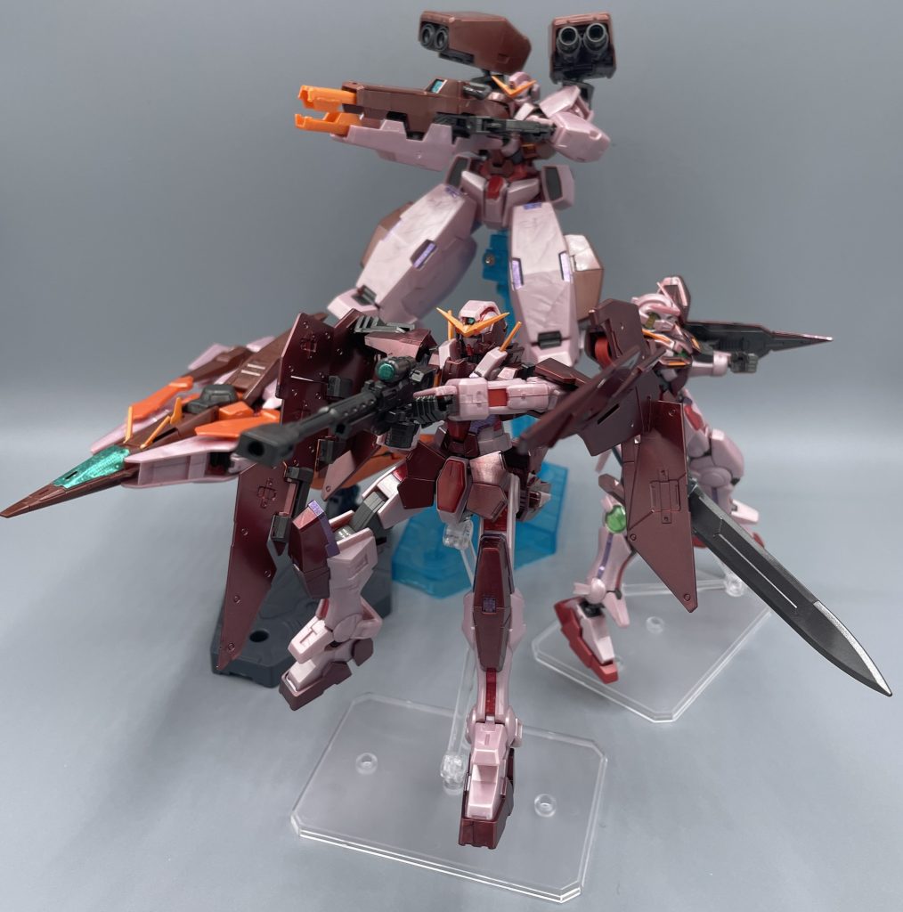 俺たちは…託された…！　ソレスタルビーイングのオールトランザム状態。４機揃うと圧巻ですね(*^^*)♪　最後までご覧いただき、ありがとうございました！！