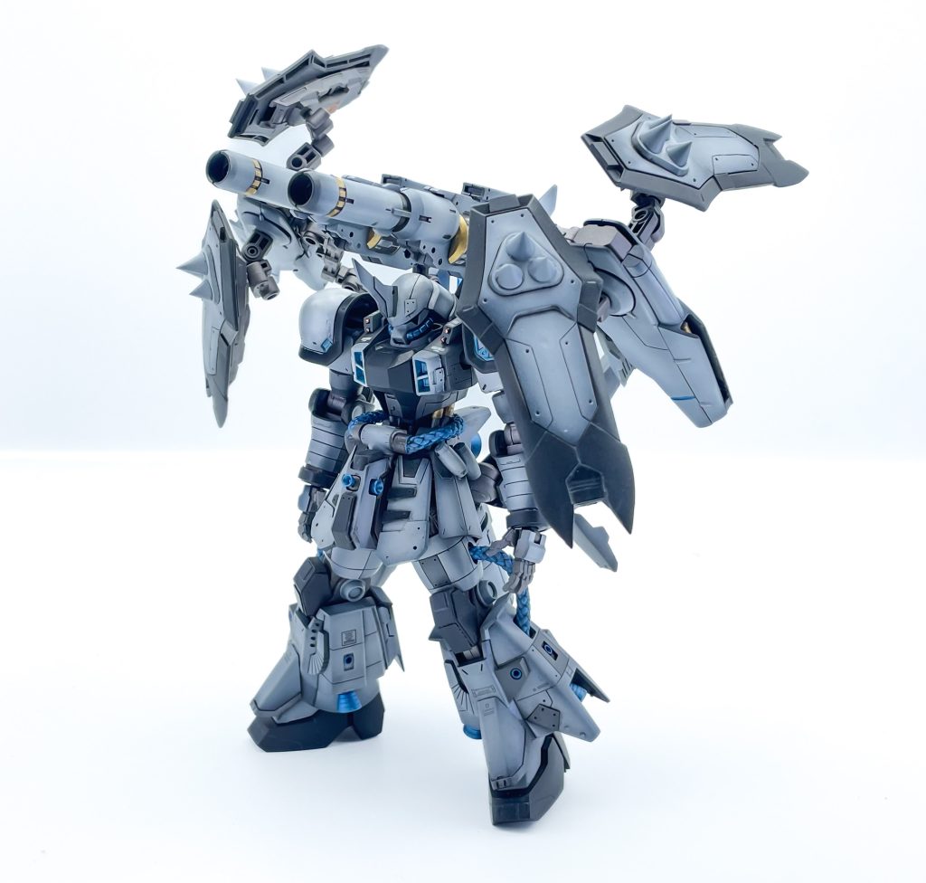 全体オリジナルウィザード「テンペストウィザード」を装備したオリジナルザク「ザクヴァイパー」となってます高機動＋防御力といったイメージ名前は響き優先でなんとなくです