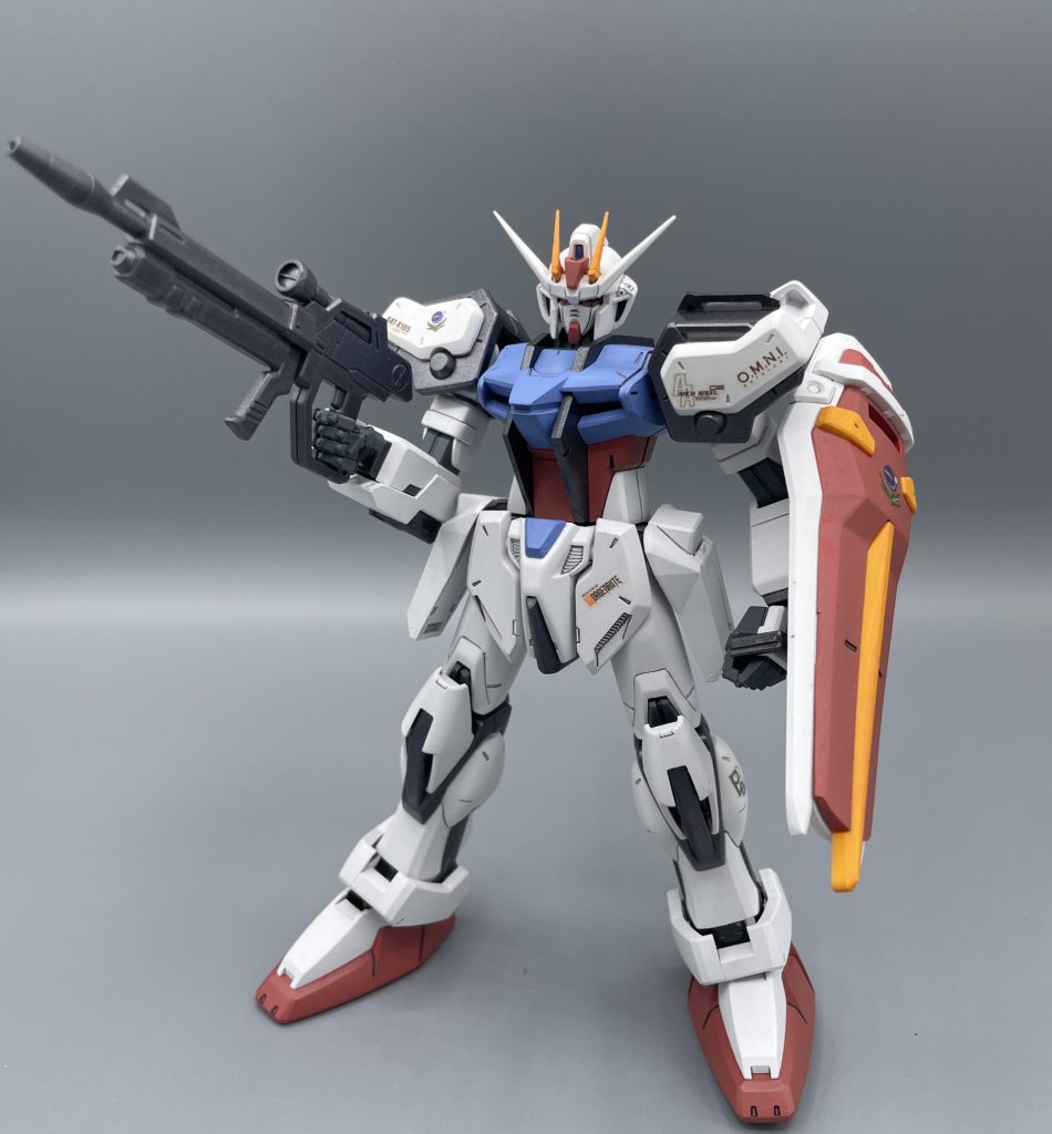 素トライクの基本武装。コレクションシリーズで発売されたストライクはこの形態でした。これはこれで、すごく思い入れのある状態です。