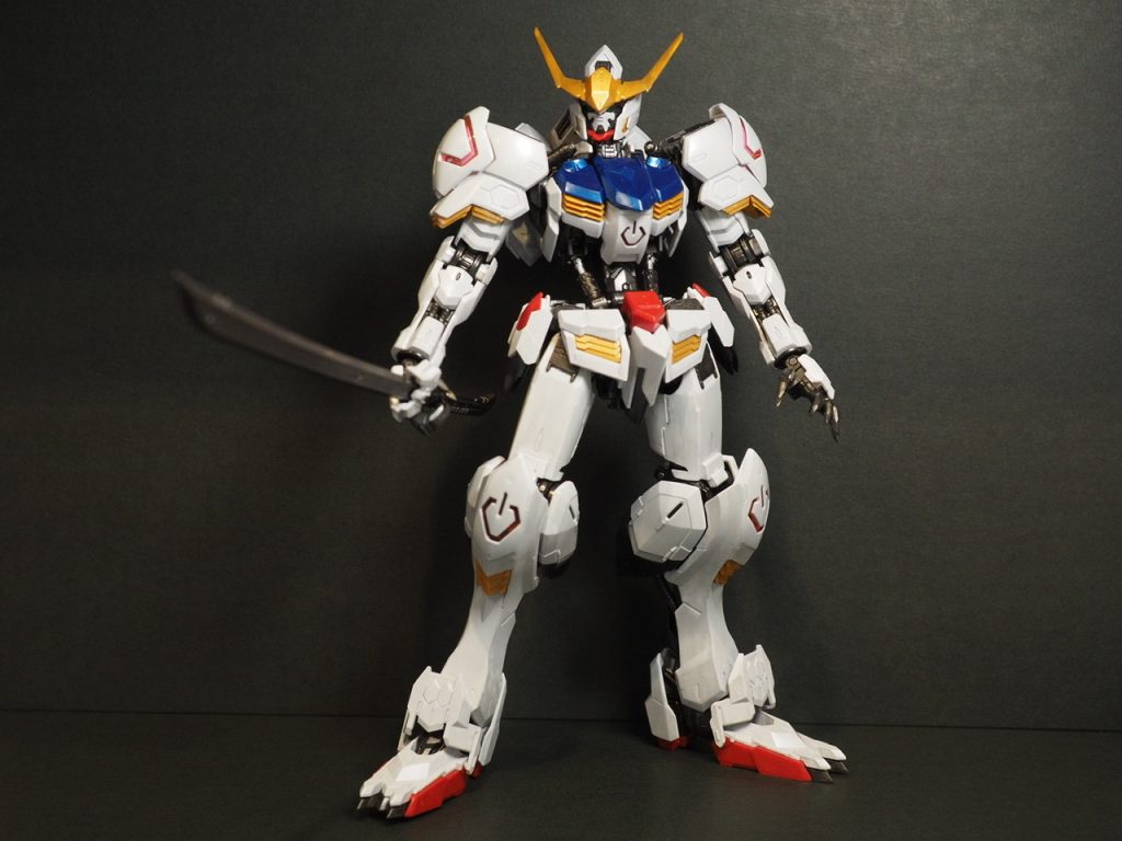 今回は立ち姿のみ。ポージングは今後考えたいです。