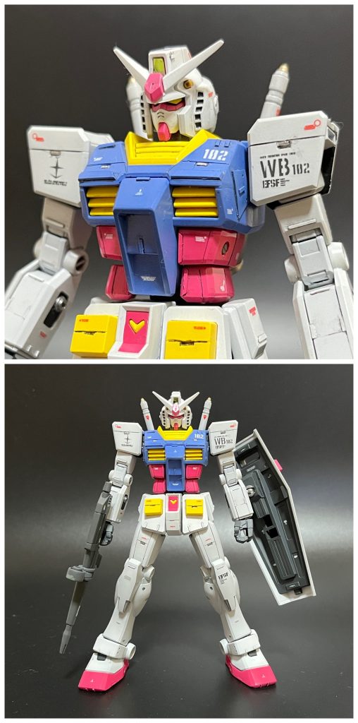 腕は正面を向いているときも、スイング機構により、シールドの裏面が見えるような構えも可能です。