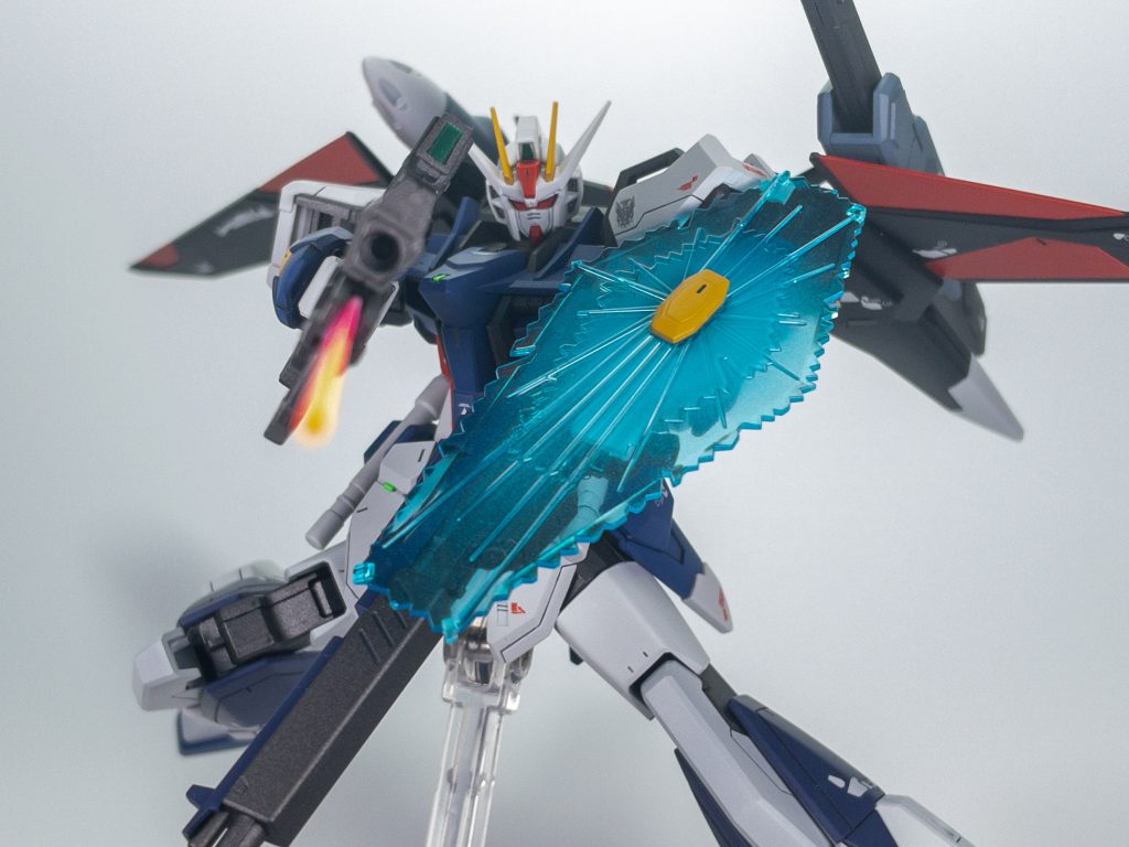 イグナイトストライクガンダム–3枚目/制作者:Takana