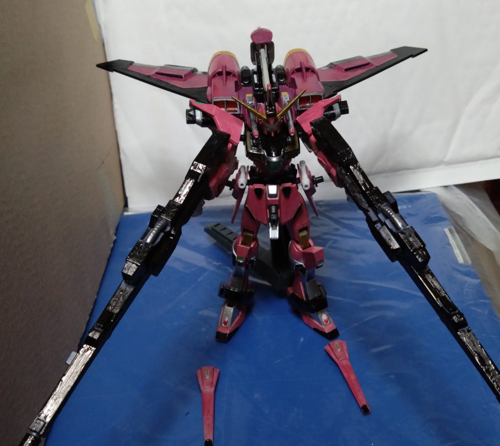 前回と同様、一斉射撃によるフルバーストが可能。