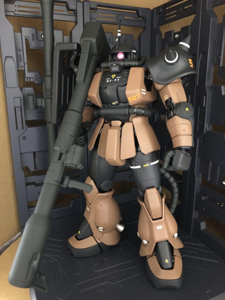 ジャイアントバズを提携して！シールドにバズーカを懸架出来るようにしました