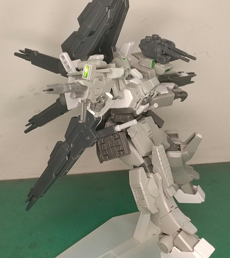 （アロンアルファ使って、後処理してないからあちこちが汚い）