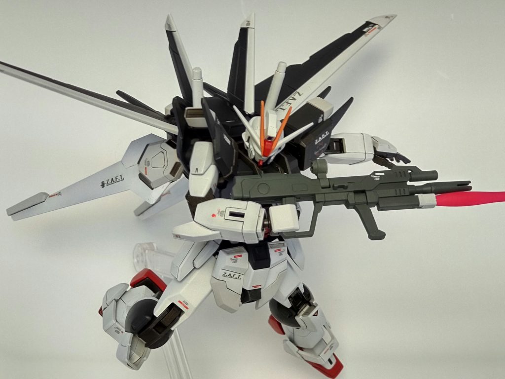 ビームライフルの下の方にガンダムmk2のビームサーベルを追加して、ビームジュッテ?を作りました。