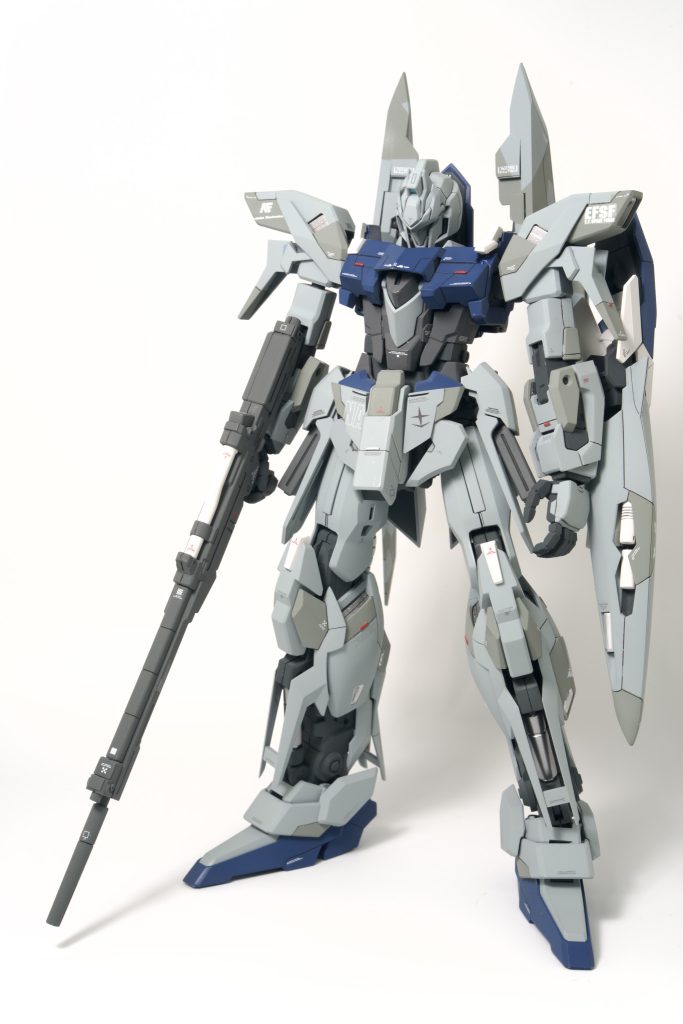 最後までご覧いただきありがとうございます。◉塗装レシピ機体メインカラー：エアクラフトグレー、機体サブカラー：軍艦色(1)、腰部外装(暗いグレー)：RLM66 ブラックグレー、青色外装：ブルーFS15050、白色外装：ニュートラルグレーI、フレーム：タイヤブラック、武器：エンジングレー、スラスターなど：スターブライトアイアン