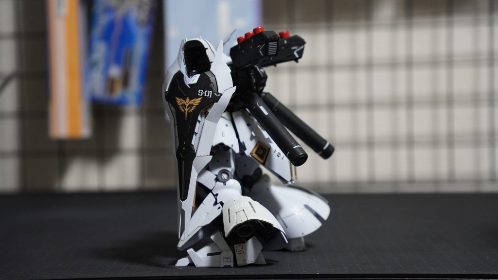 RG サザビー–3枚目/制作者：えむえむ工房