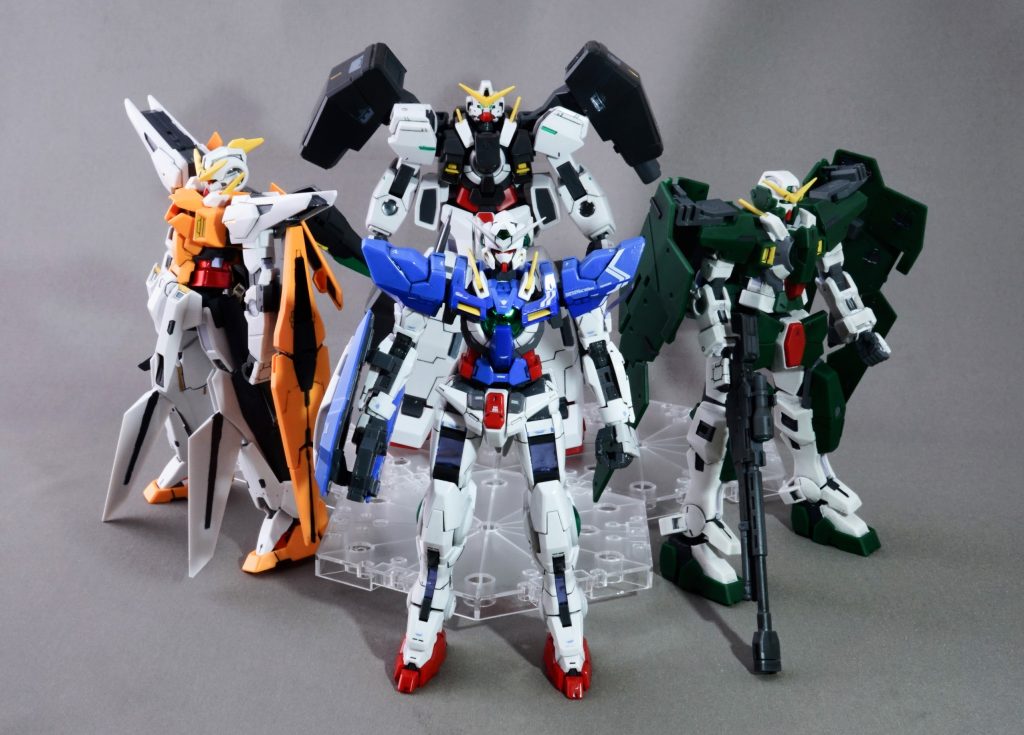エクシア以外はHGです今度はMGで揃えてみたいですね〜