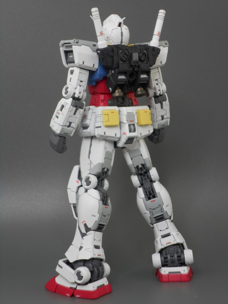 RG ガンダム 2.0–8枚目/制作者：jirou_ueda